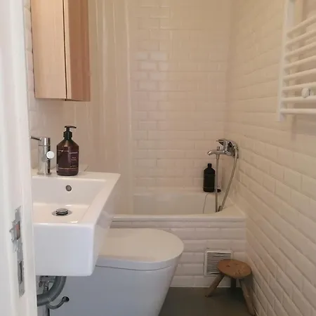 公寓 Casa Com Jardim Privado *